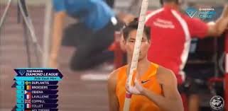 Ej obiena 'disheartened' after pullout as ph male flag bearer due to scheduling conflict. Just In Ej Obiena Delivers Olympics Standard Anew With Bronze At Rome Diamond League Good News Pilipinas