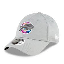 Men S New Era Heather Gray Buffalo Bills 2020 Nfl Crucial Catch Coaches 9forty Adjustable Hat Adjustable Hat New Era Buffalo Bills