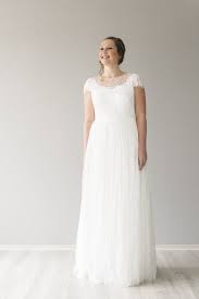 Schönste brautkleid für den schönesten tag. Vintage Brautkleider Accessoires Victoria Rusche Atelier Sophie Grosse 46