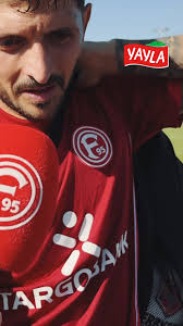 Die EA SPORTS FC 25 Karten unserer Jungs sind da 🎮 Doch nur die wenigsten  sind mit ihren Ratings wirklich zufrieden! 😅