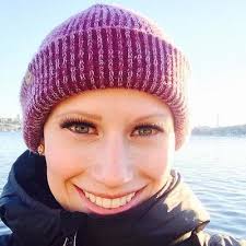 Lauren Lichon's Instagram, Twitter & Facebook