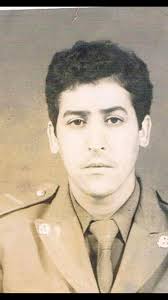 Bonjour; Je suis à la recherche de mon oncle, Dali Ahmed, né à Ghazaout,  Algérie, en 1960. Les informations dont je dispose sont limitées, mais je  sais qu'il s'est marié avec une