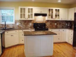 White Kitchen Cabinets With Brown Granite Countertops Design Ideas 97746 Kitchen Brown Granite Countertops Kitchen Remodel White Kitchen Decor