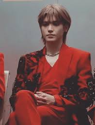 Nct's taeyong's talent is out of this world! Nct Taeyong Resonance Arrival Photoshoot
