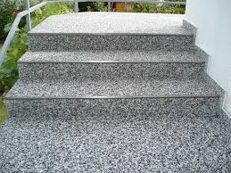 In der fünften folge von renofloor tv geht verkaufsleiter benjamin häderer intensiv auf das steinteppich treppensystem von renofloor ein. Privat Kieselbeschichtung Steinteppich