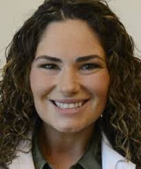 Jennifer Fender's Instagram, Twitter & Facebook