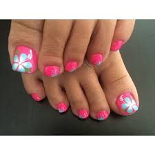 Be as detailed as you want and have the design encompass the whole nail or have it carefully placed in select areas. Pedicure Hibiscus Flower Toe Nails Hawaiian Flower Nails Toe Nail Designs