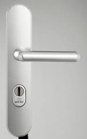 We did not find results for: Lot De 2 Poignees De Porte Blindees Ecru Bricard Entraxe 195 Mm Leroy Merlin