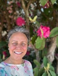 Mandy Bloom's Instagram, Twitter & Facebook