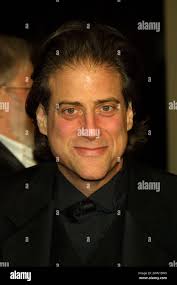 Richard lewis hi-res stock photography and images