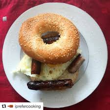 Thanks Iprefercooking For This Great Photo Of Your Goodlittlecompany Sausage Egg Bagel Looks Delicious Hope You Enjoyed Sunday Food Delicious Bagel