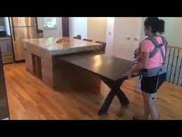 ilot de cuisine table coulissante action de retour youtube kitchen room design kitchen layout u shaped small kitchen layouts
