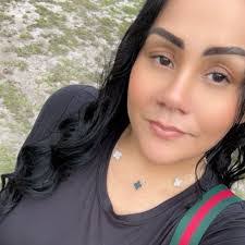 Iris Cartagena's Instagram, Twitter & Facebook