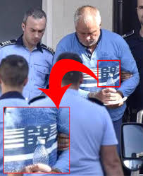 Magistraţii curţii de apel craiova se vor pronunţa în cazul cererii depuse de dincă în cursul zilei de astăzi, 17 iulie 2020. RepetiÅ£ie Bord ZahÄƒr Criminalul Din Caracal Avea Bluza Alexandrei Stdeclanspenshurst Org