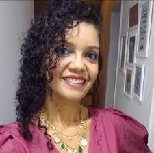 Una Charla com Aline Nascimento