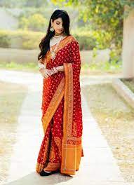 Seperti lehenga yang ia pakai di acara pernikahan kerabatnya di india belum lama ini. Daftar Pakaian Tradisional Terunik Di Dunia Blog Unik