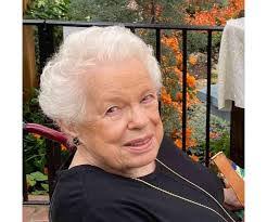 Dana Monahan's Instagram, Twitter & Facebook