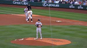 Ritchie's homecoming spoiled with 5-run 6th inning