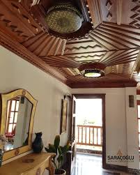 Saracogludekorasyon Saracoglumobilya Dekorasyon Mobilya Ahsap Tavan Dograma Ulatavani Gobeklitavan Mutfak Dolap Kapi Pen Home Furniture Home Decor