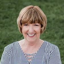 Susan Nicol's Instagram, Twitter & Facebook