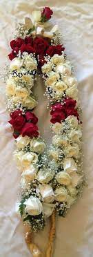 Get the best deals on wedding garlands. Pin By Selly On Fresh Flower Jewelry Indian Wedding Garland Flower Garland Wedding Garland Wedding