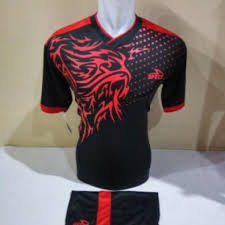 Jual kaos urban jersey custom kaos olahraga pria merah hitam ad0079 online februari 2021 blibli. Jual Ready Stock Setelan Jersey Baju Futsal Dan Volly Hitam Merah Kab Pati K Oemah Jersey Tokopedia
