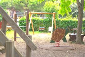 Sulla spiaggia, che è direttamente accessibile dal campeggio, troverete un ombrellone e 2 sedie a. Camping Casa Di Caccia Bibbona Vacanzeconbimbi It