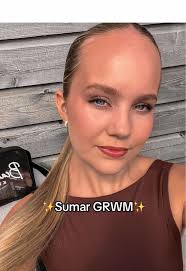 Létt og gljáandi sumarförðun✨ Allar vörurnar sem ég notaði eru á afslætti á  TaxFree í Hagkaup 3.-9. júlí💞 @beautyklubburinn #fyrirþig #gjöf #islenskt  #OverskinLipCheck