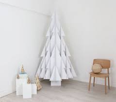 This can be displayed as shown all winter and when your tree is up it would look beautiful hanging home accents holiday 18 ft. 12 Modern Christmas Trees You Can Decorate With This Holiday Season