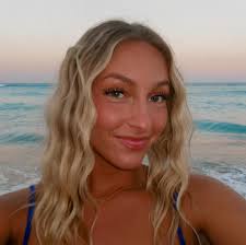 Avrie Schmidt (@avrieschmidt) • Instagram photos and videos