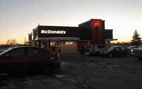 Mcdonald S Montreal 2920 Rue De Salaberry Nouveau Bordeaux Restaurant Reviews Order Online Food Delivery Tripadvisor