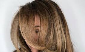 Short thick hair is modern, versatile and stylish. The Best Layered Haircuts For Thick Hair Fashionisers C