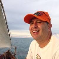 300+ perfiles de «Zackey»