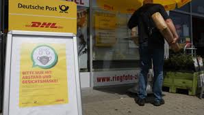 Le canton a enregistré 19 décès liés au covid uniquement ces deux dernières semaines, contre sept. Coronavirus Les Mesures Renforcees En Allemagne Et En Suisse