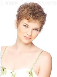 If you are looking for short hairstyles for round faces. Pin On Hair Styles