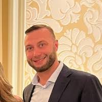 Devon Shuster's Instagram, Twitter & Facebook