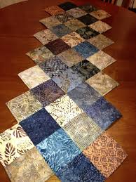 Pin By Barbara Lowell On Beautiful Quilts Quilted Table Runners Patterns Quilted Table Runners Quilts