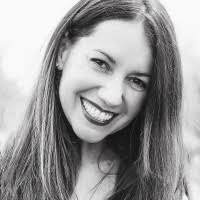 Nivia Cruz's Instagram, Twitter & Facebook