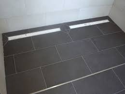 Eine bodengleiche beim einbau einer solchen dusche aus glas sollte allerdings im innenraum der duschkabine auf ein leichtes. Leistungen Renovierung Catalin