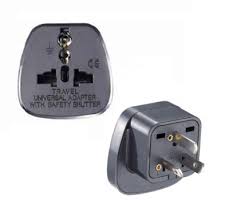 Der stecker besitzt zwei runde kontaktstifte für den spannungsführenden leiter (außenleiter) und für den. Mini Stecker An Usb Adapter Singapur Adapter Stecker Universal Elektrische Adapter