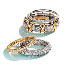 Maintain the beauty and shine of your jewelry with our product care kits and tools. Tiffany Co V Twitter Hi Happy To Help To View Our Sterling Silver Cleaning Kit Please Visit Https T Co Njc1ujxp5r