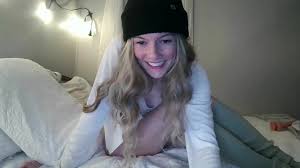 Pixelatedprincess Best Porn Video [Chaturbate] - lingerie, smoking,  bigpussy, face, greeneyes