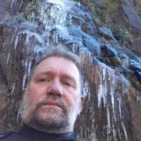 40+ perfis com “Klug”