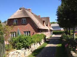 Utersum, hedehusum und goting stimmten als einzige gemeinden in der zweiten zone bei der volksabstimmung 1920 mehrheitlich für einen wechsel nach dänemark;3 weil sie nicht direkt an der. Ferienhaus Objekt 45 Haus Kim In Utersum Auf Fohr