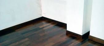 Kayu kamper adalah salah satu kayu yang banyak ditemukan. Harga Plint Lantai Kayu Pvc Aluminium Daftar Harga Tarif