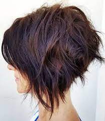 Messy Shaggy Inverted Bob With Subtle Highlights Bob Highlights Inverted Kurzhaar Messy Shaggy Kurzhaarschnitte Haarschnitt Fur Dickes Haar Bob Frisur
