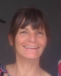 Dr Fiona Sharpe (course director)