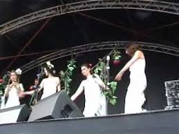 Erthe & co.'s best boards. Erthe Upon Erthe Paroles The Mediaeval Baebes Greatsong