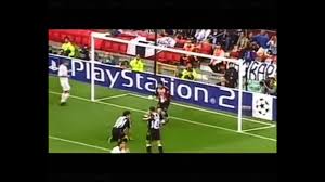 43 yaşında parma'ya i̇mza atan efsane kaleci buffon, superman videosu ile duyuruldu. Gigi Buffon Superman Top Saves Best Goalkeeper Video Dailymotion