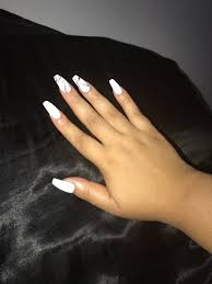 White Marble Coffin Nails Nail And Manicure Trends Get the perfect coffin nails fast and easy with this simple tutorial!